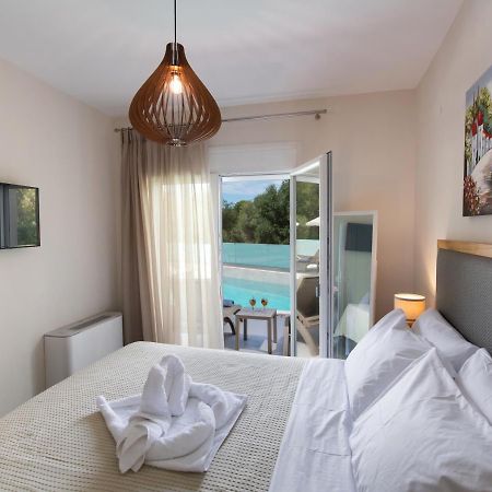 Deluxe Olga Apartments B Lefkada City Bagian luar foto
