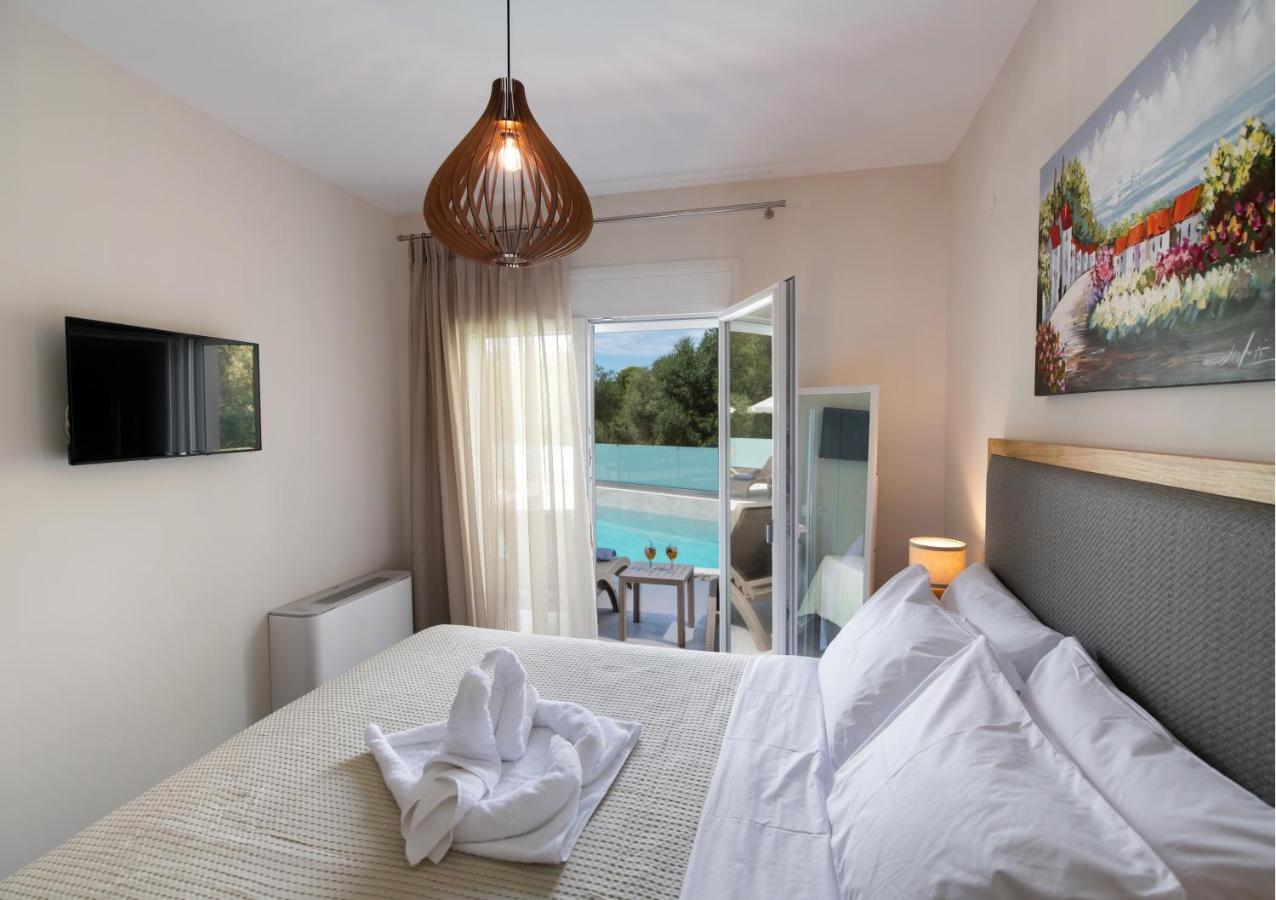 Deluxe Olga Apartments B Lefkada City Bagian luar foto