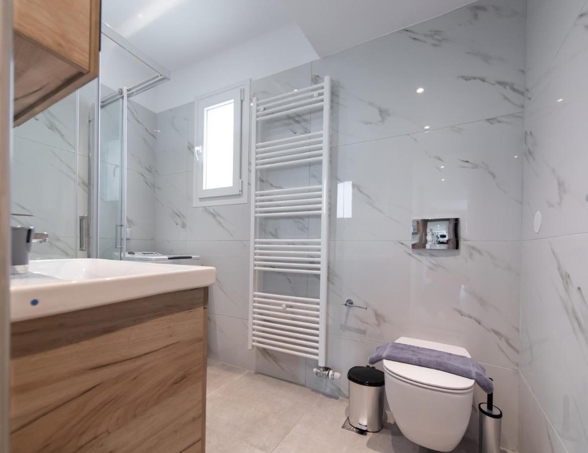 Deluxe Olga Apartments B Lefkada City Bagian luar foto