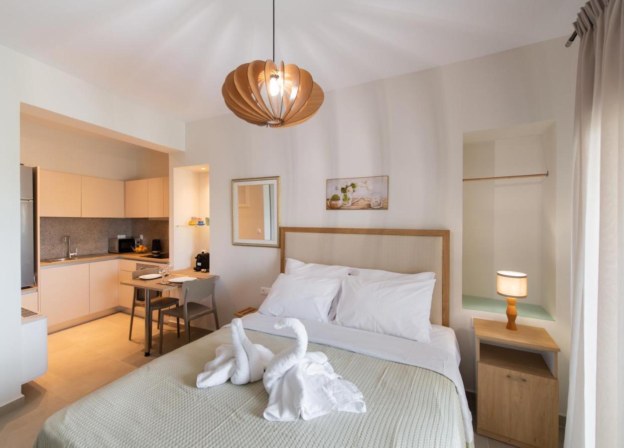 Deluxe Olga Apartments B Lefkada City Bagian luar foto
